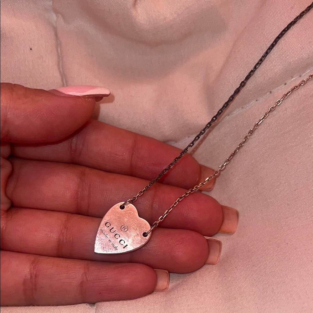 Gucci Silver Heart Necklace Classic Pendant